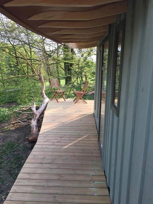 The Cwtch - Woodland With Country Views! Begelly